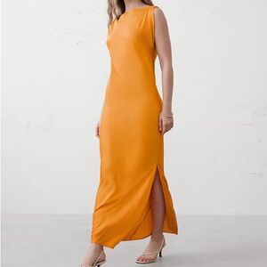 SATIN TWIST SHOULDER MAXI DRESS - Banana Republic